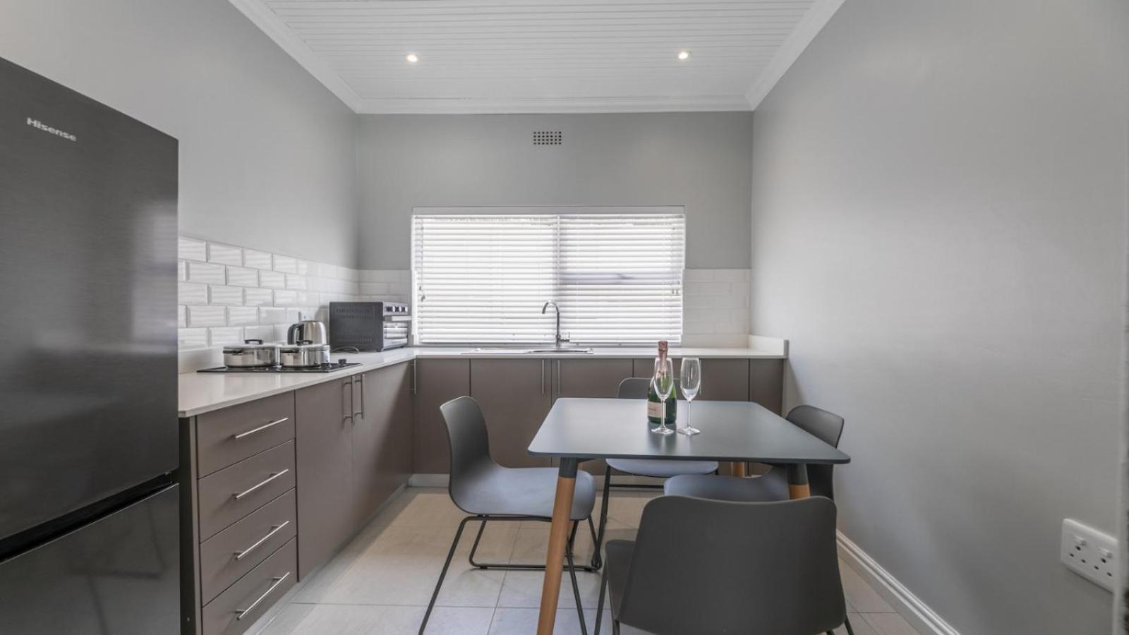Inkantu Self-Catering Apartments Кейптаун Екстериор снимка
